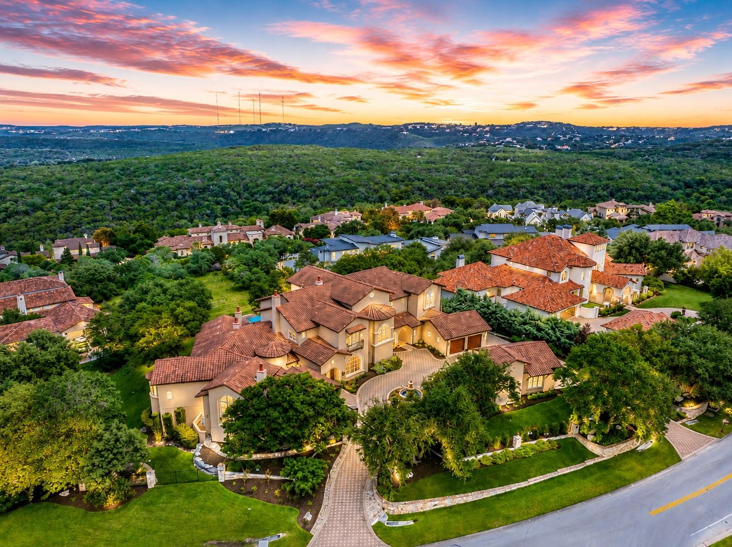 1025 Marly, Austin, TX 78733 — photo 1