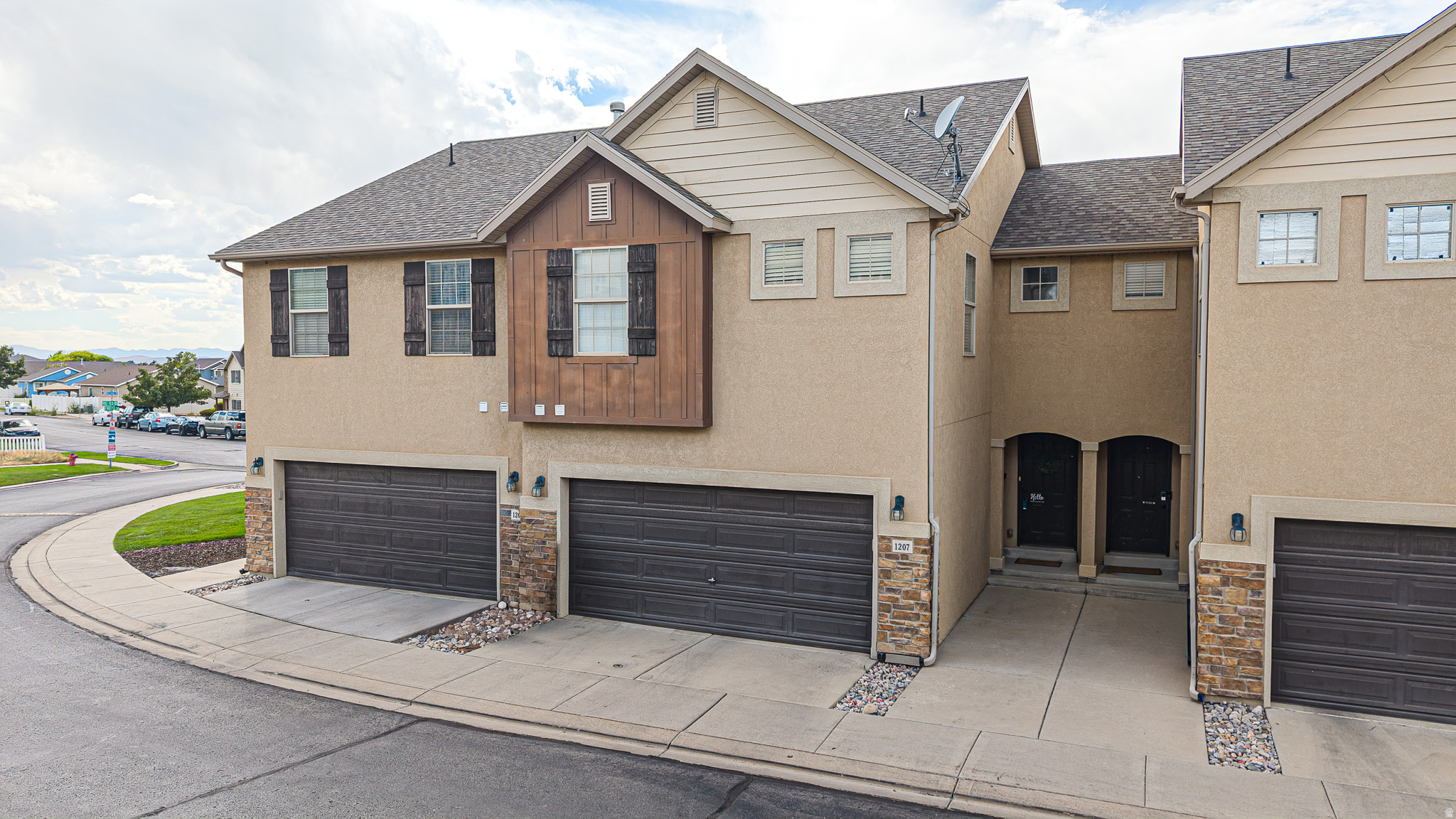 1207  FIREFLY DR, Spanish Fork, UT 84660 — photo 1