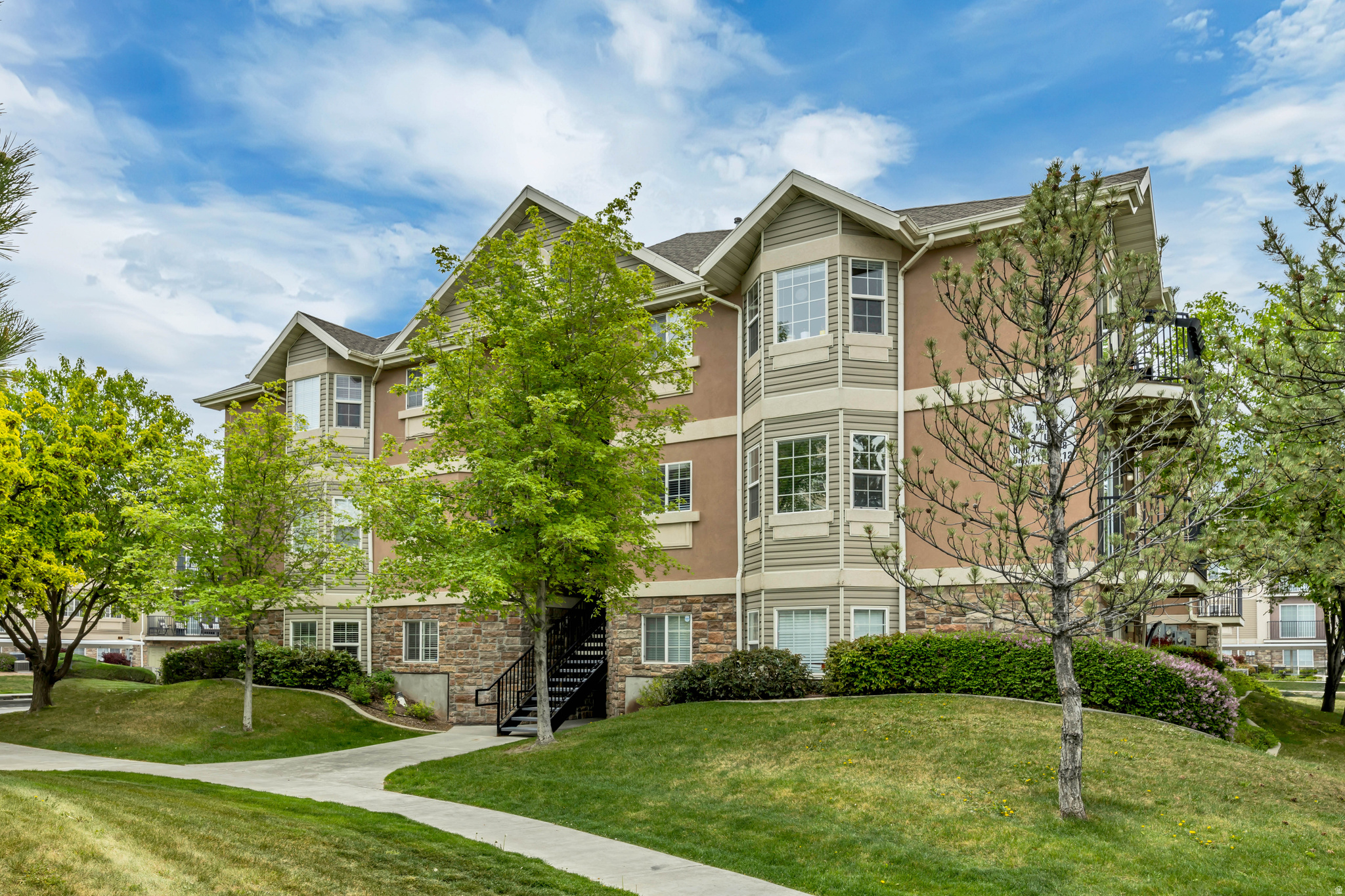 3185 S MATISSE LN #F7, West Valley City, UT 84119 — photo 1