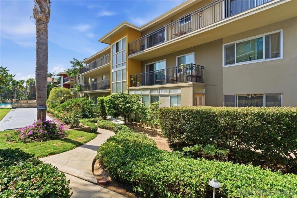 5367 La Jolla Unit 52, La Jolla, CA 92037 — photo 1