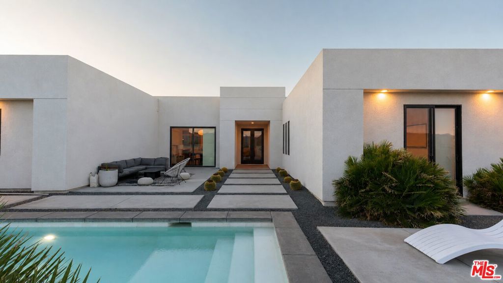 6429 Palo Alto Avenue, Yucca Valley, CA 92284 — photo 1