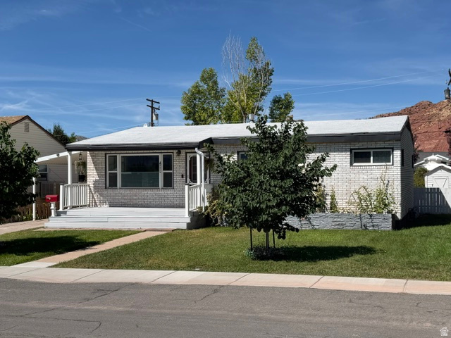 597 N 300 W