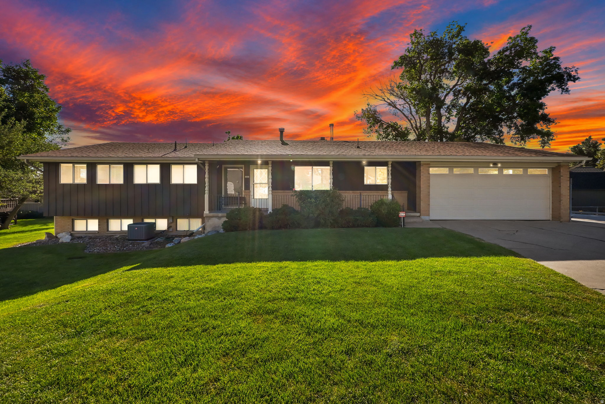4250 S PANORAMA DR, Holladay, UT 84124 — photo 1