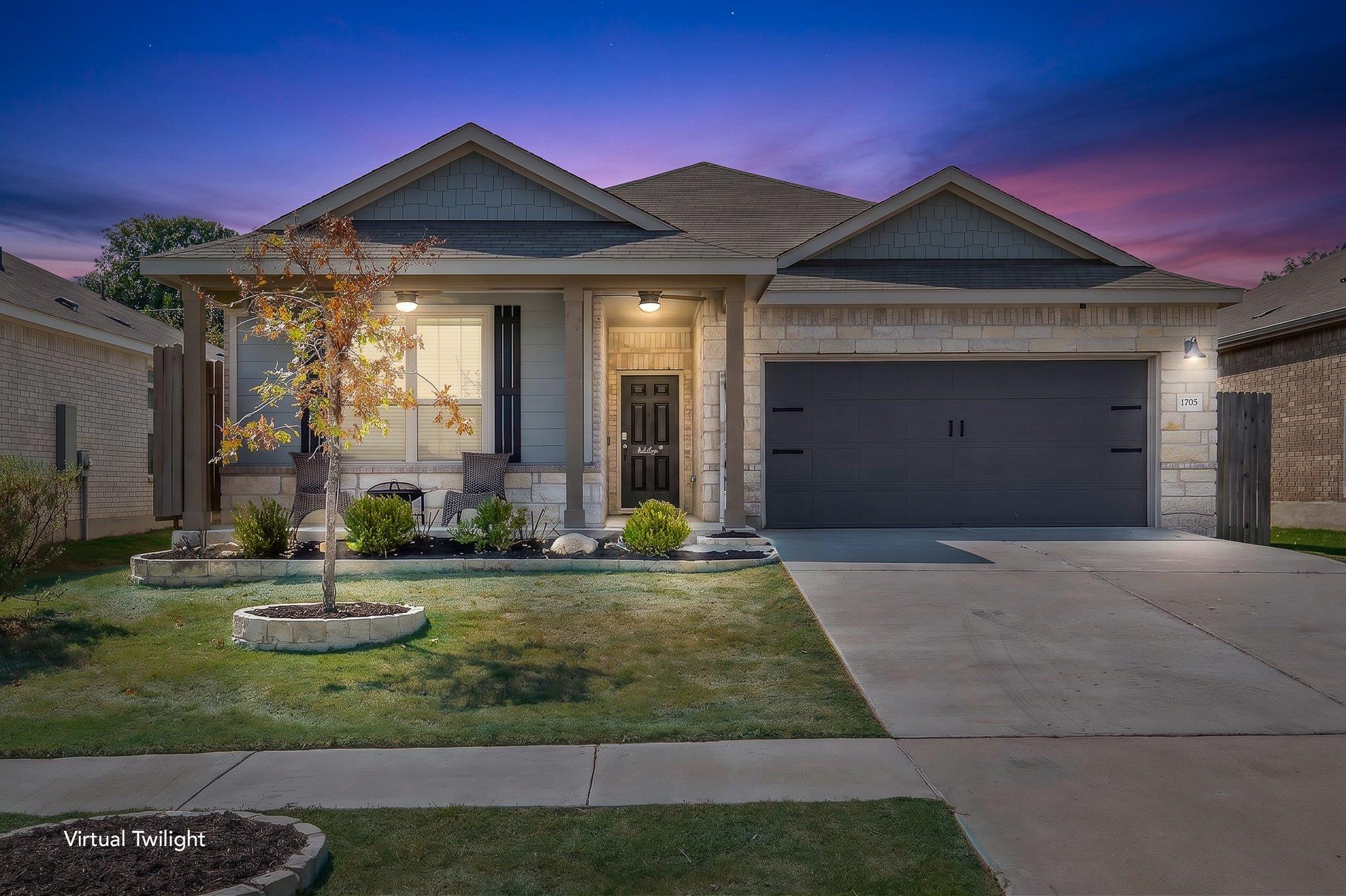 1705 T H Johnson, Taylor, TX 76574 — photo 1