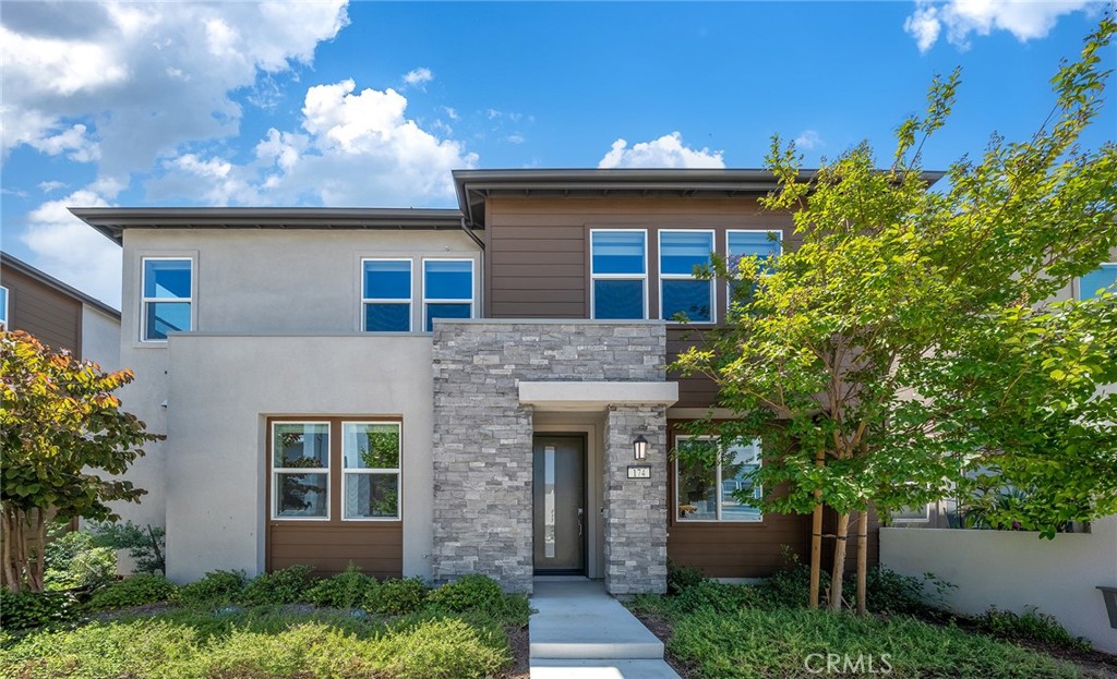 174 Sash, Irvine, CA 92618 — photo 1