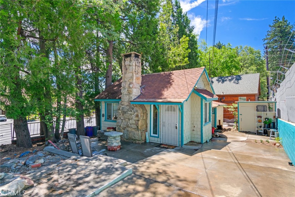 27601 Weirwood Drive, Lake Arrowhead, CA 92352 — photo 1