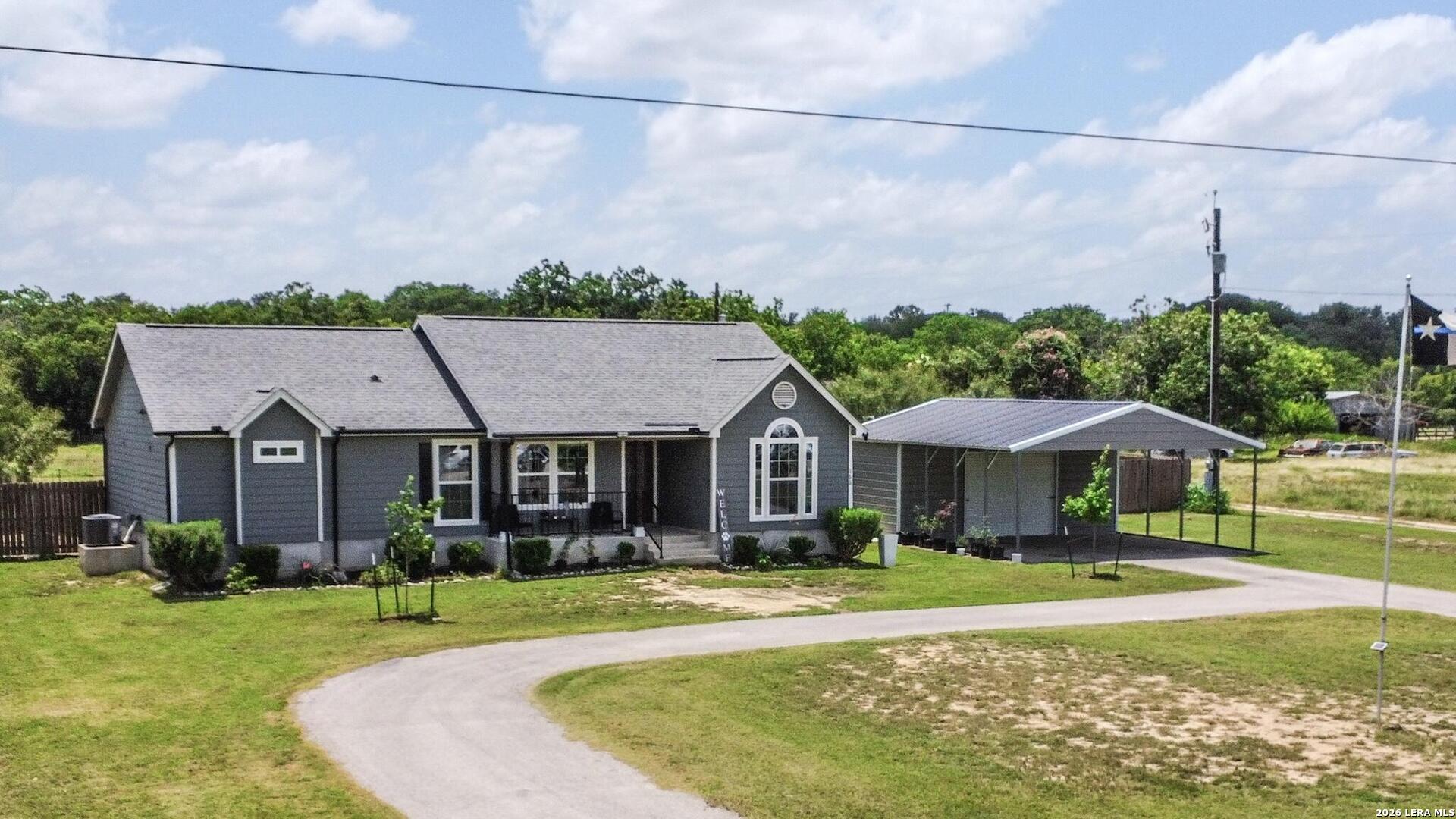 866 SEA WILLOW DR, ,  78124 — photo 1