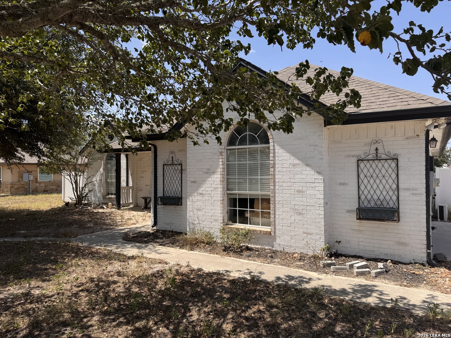 107 MUIRFIELD ST, La Vernia, TX 78121 — photo 1