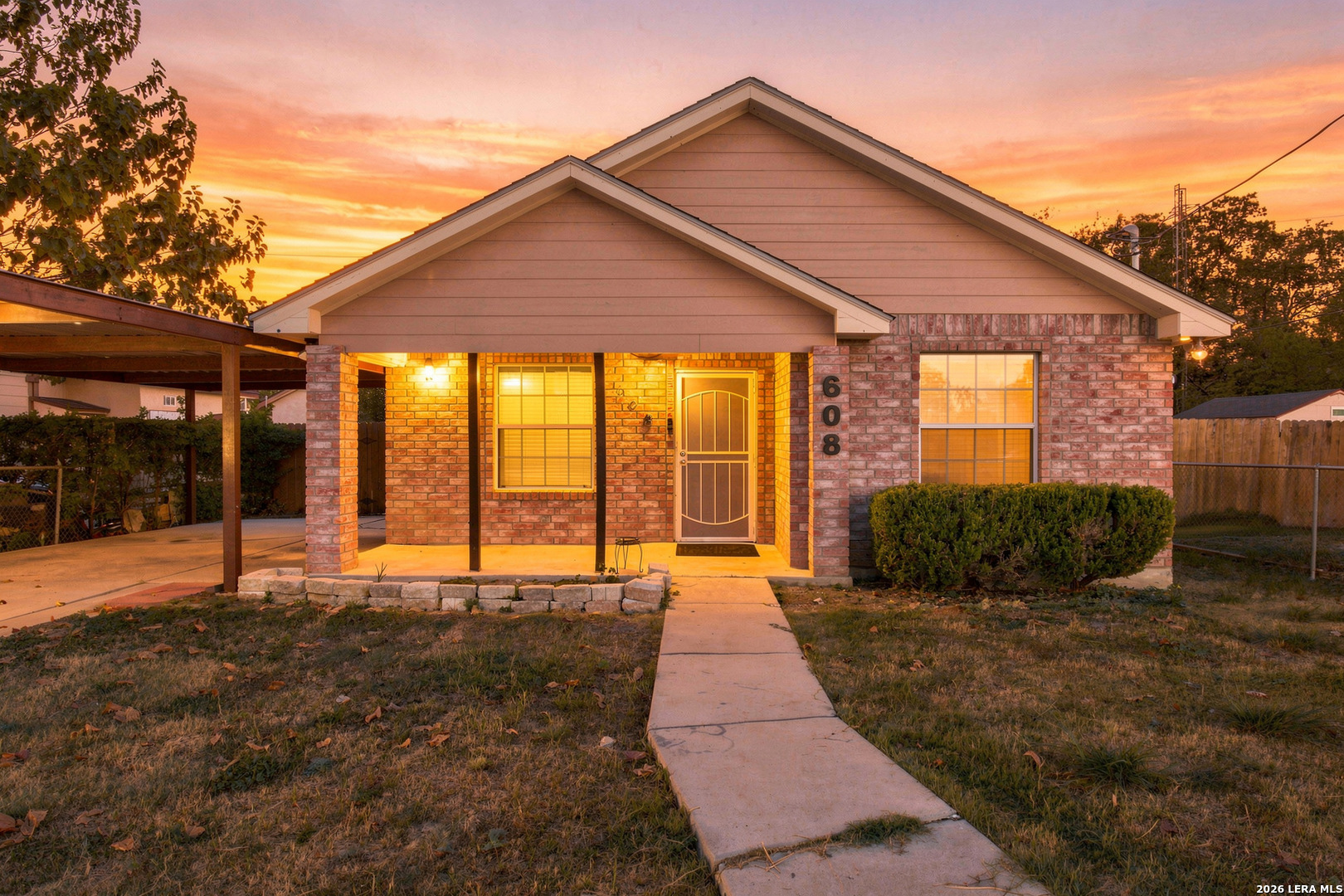 608 Whitman Ave, San Antonio, TX 78211 — photo 1
