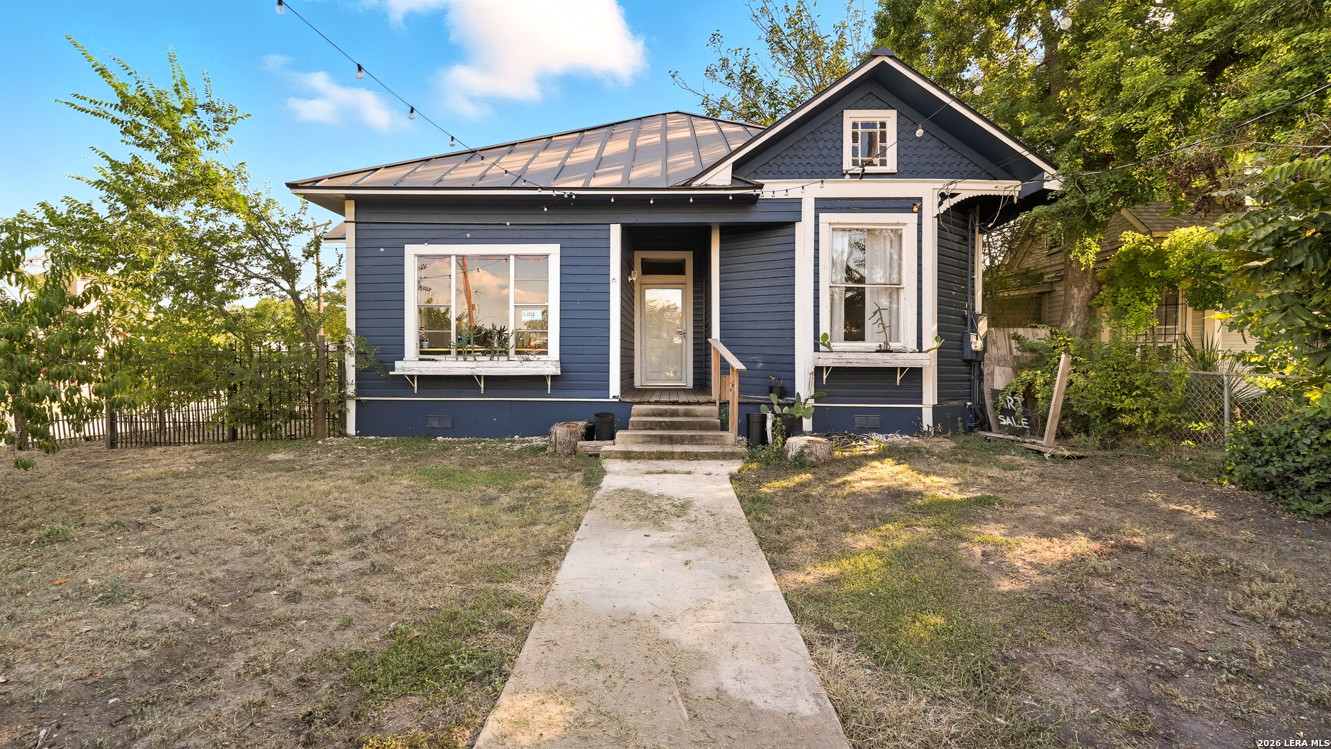 1502 Buena Vista, San Antonio, TX 78207 — photo 1