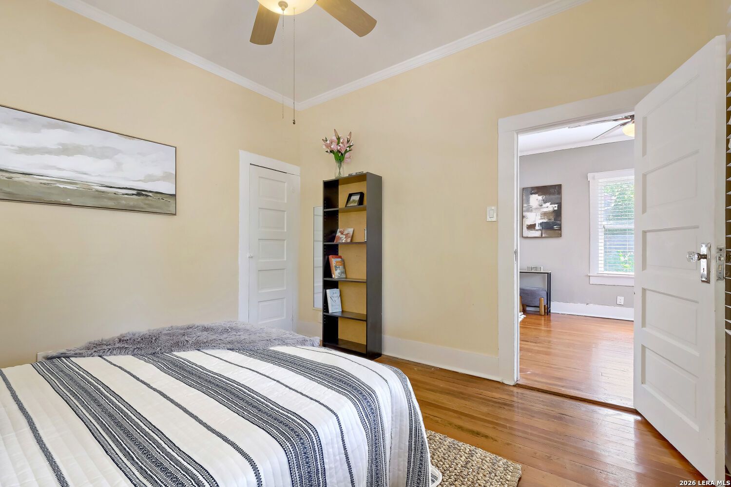 608 MISTLETOE AVE, ,  78212 — photo 1
