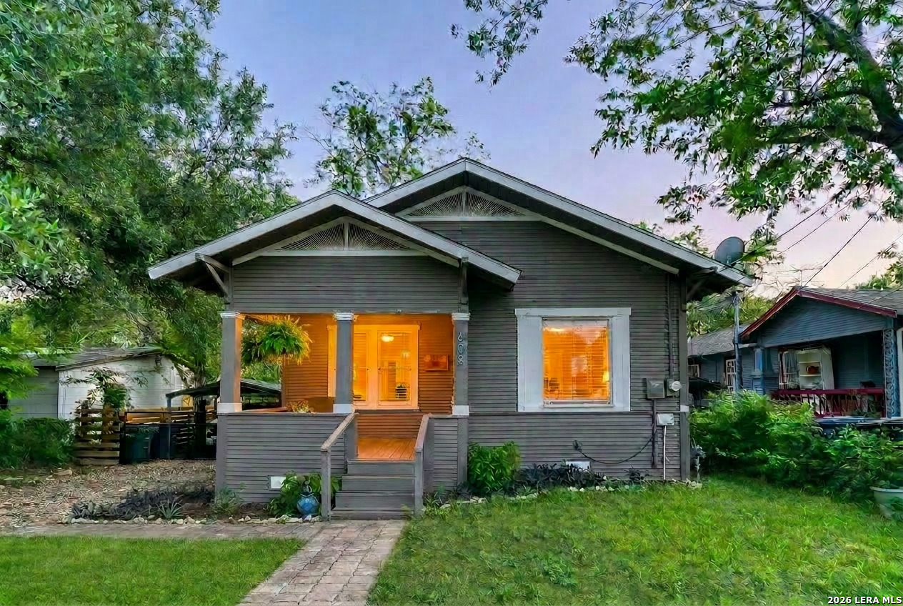 608 E MISTLETOE AVE, San Antonio, TX 78212 — photo 1