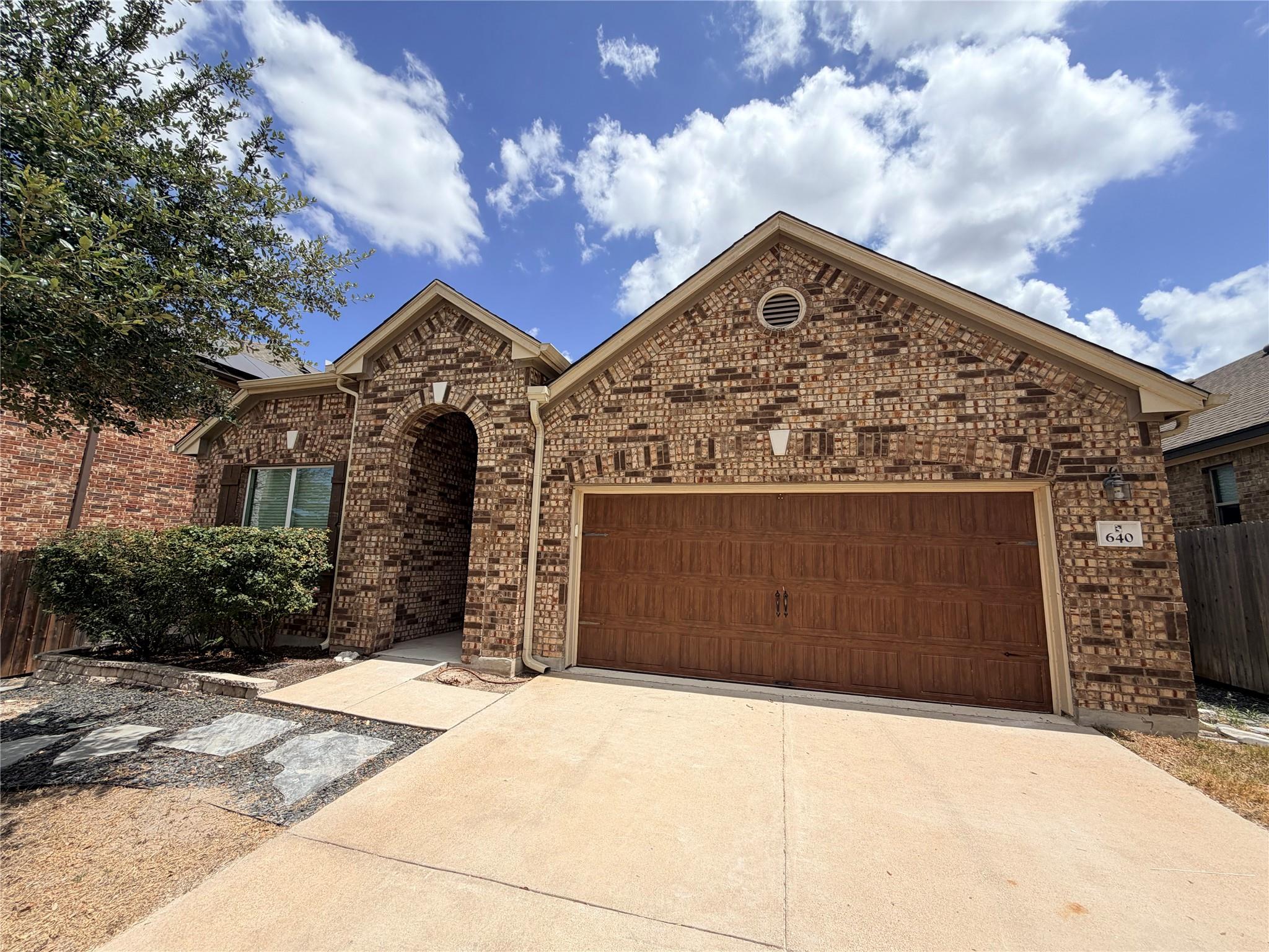 640 Landon Samuel, Pflugerville, TX 78660 — photo 1