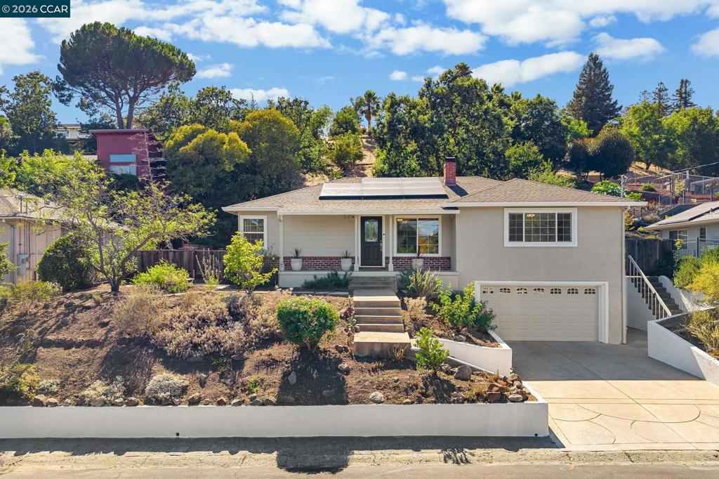 1277 Juanita Dr, Lafayette, CA 94595 — photo 1