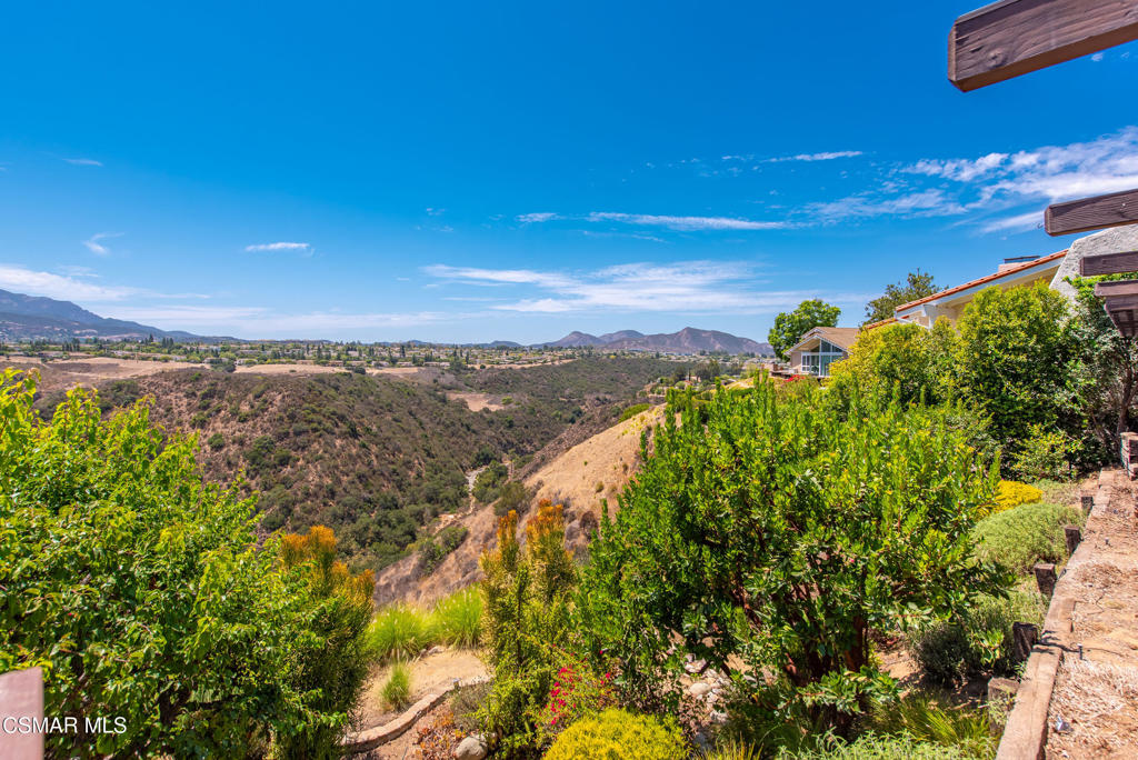 1845 Calle Petaluma, Thousand Oaks, CA 91360 — photo 1