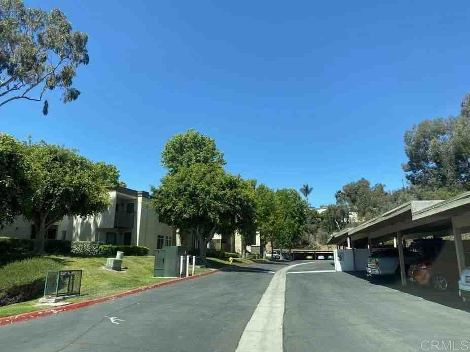432 Edgehill Lane 15, Oceanside, CA 92054 — photo 1