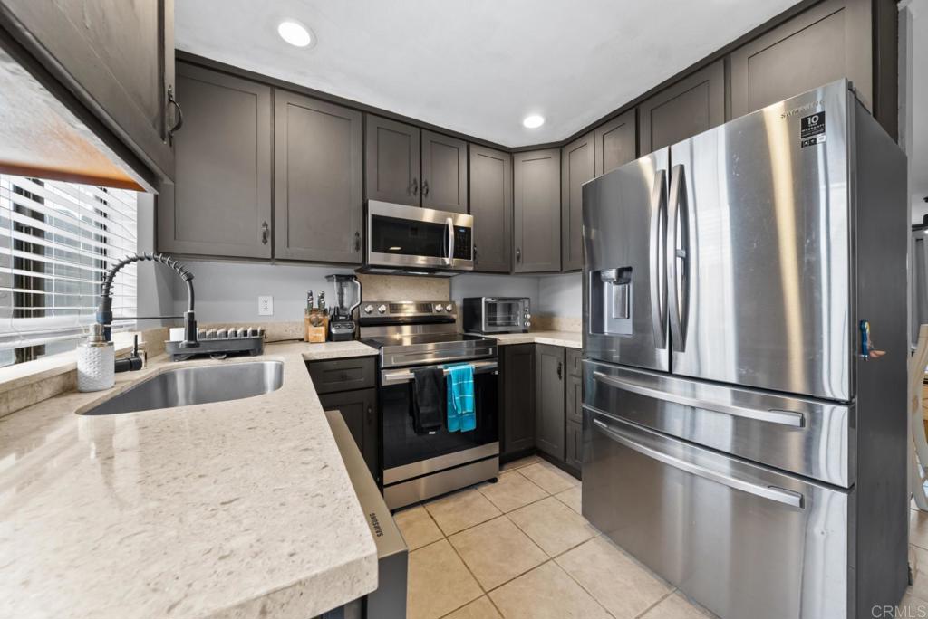 1604 Presioca Street 11, Spring Valley, CA 91977 — photo 1