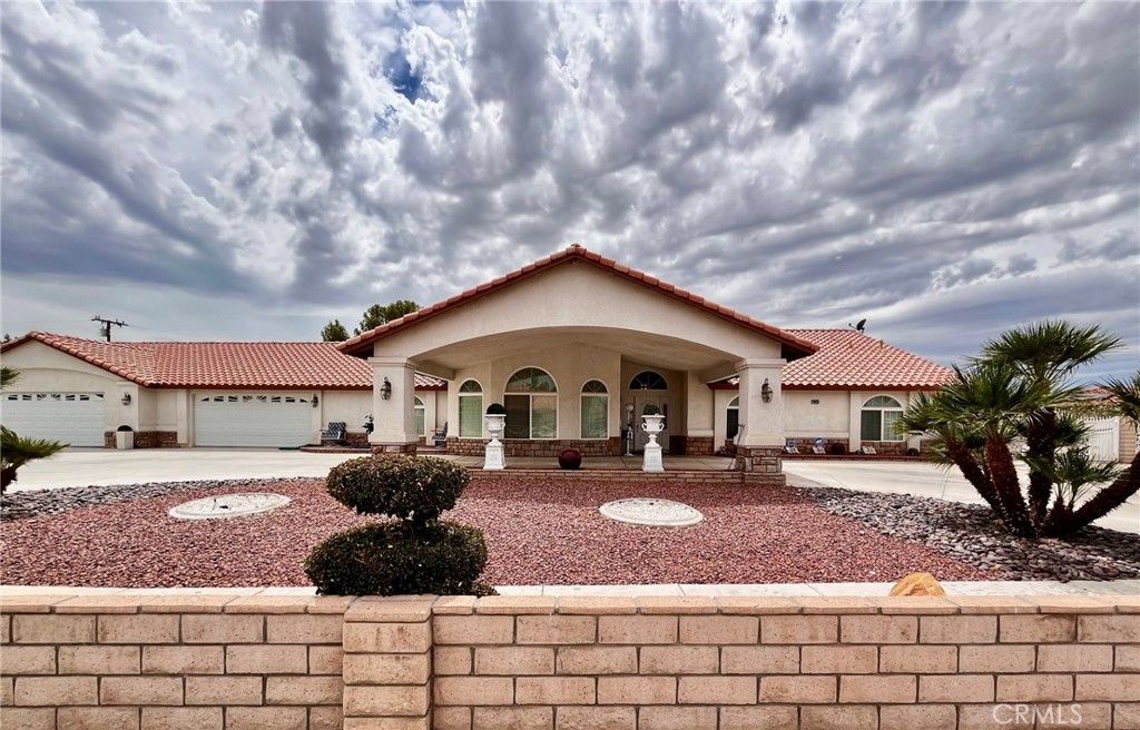 20055 Waco Court, Apple Valley, CA 92308 — photo 1