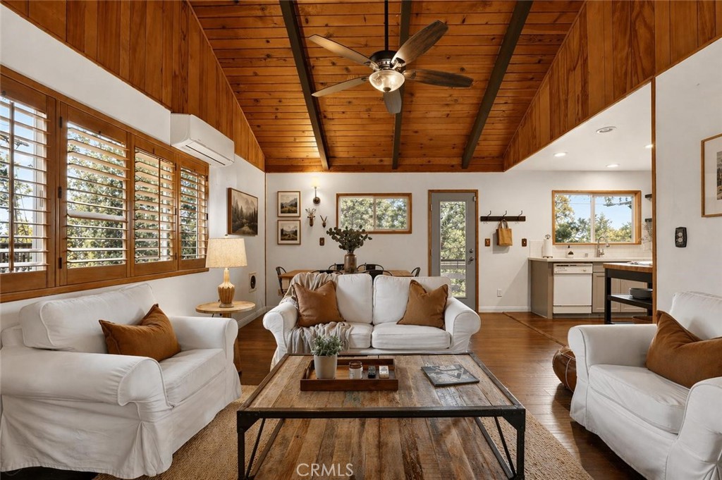 176 Fir Terrace, Cedar Glen, CA 92321 — photo 1