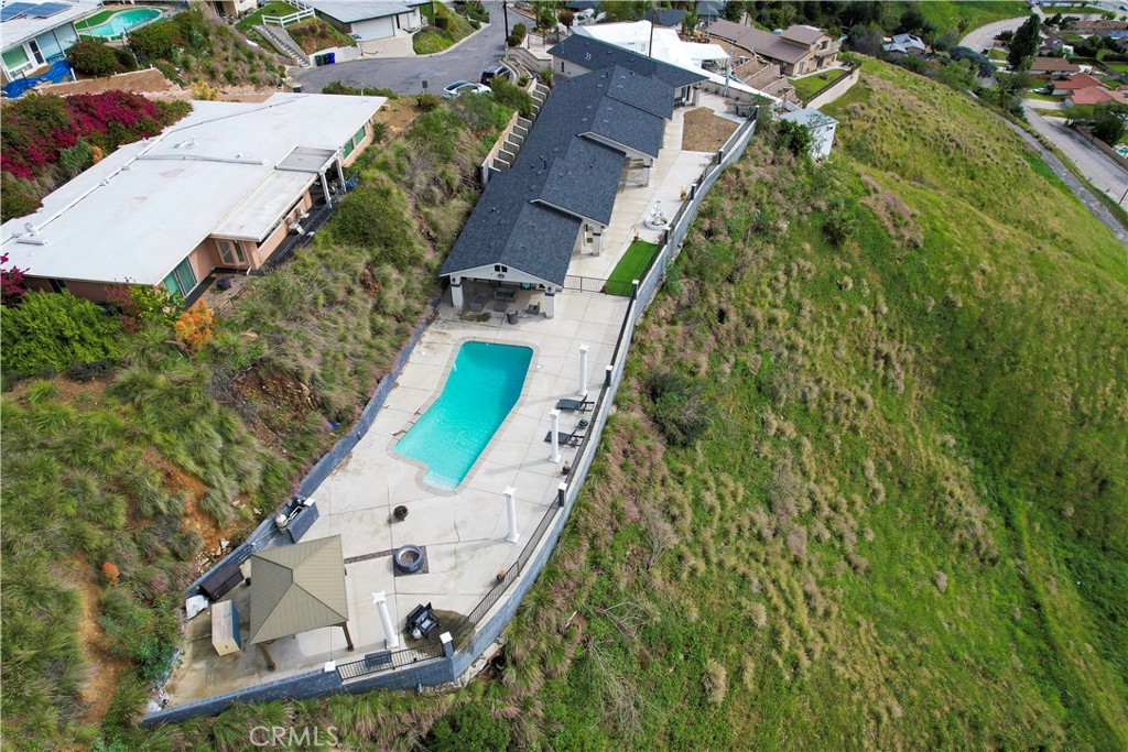 449 Skylark, San Bernardino, CA 92405 — photo 1