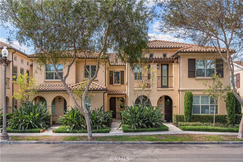 96 Rose Arch 26, Irvine, CA 92620 — photo 1