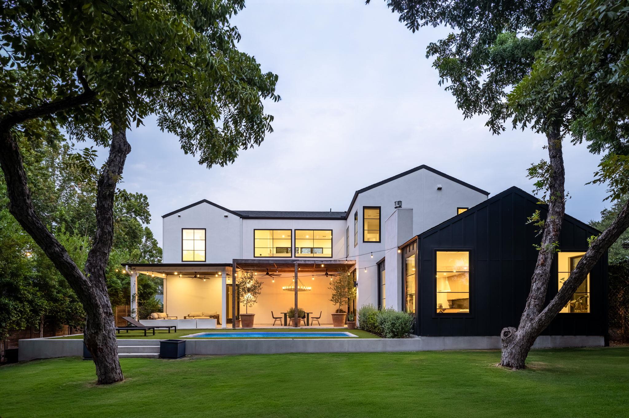 907 Karen, Austin, TX 78757 — photo 1
