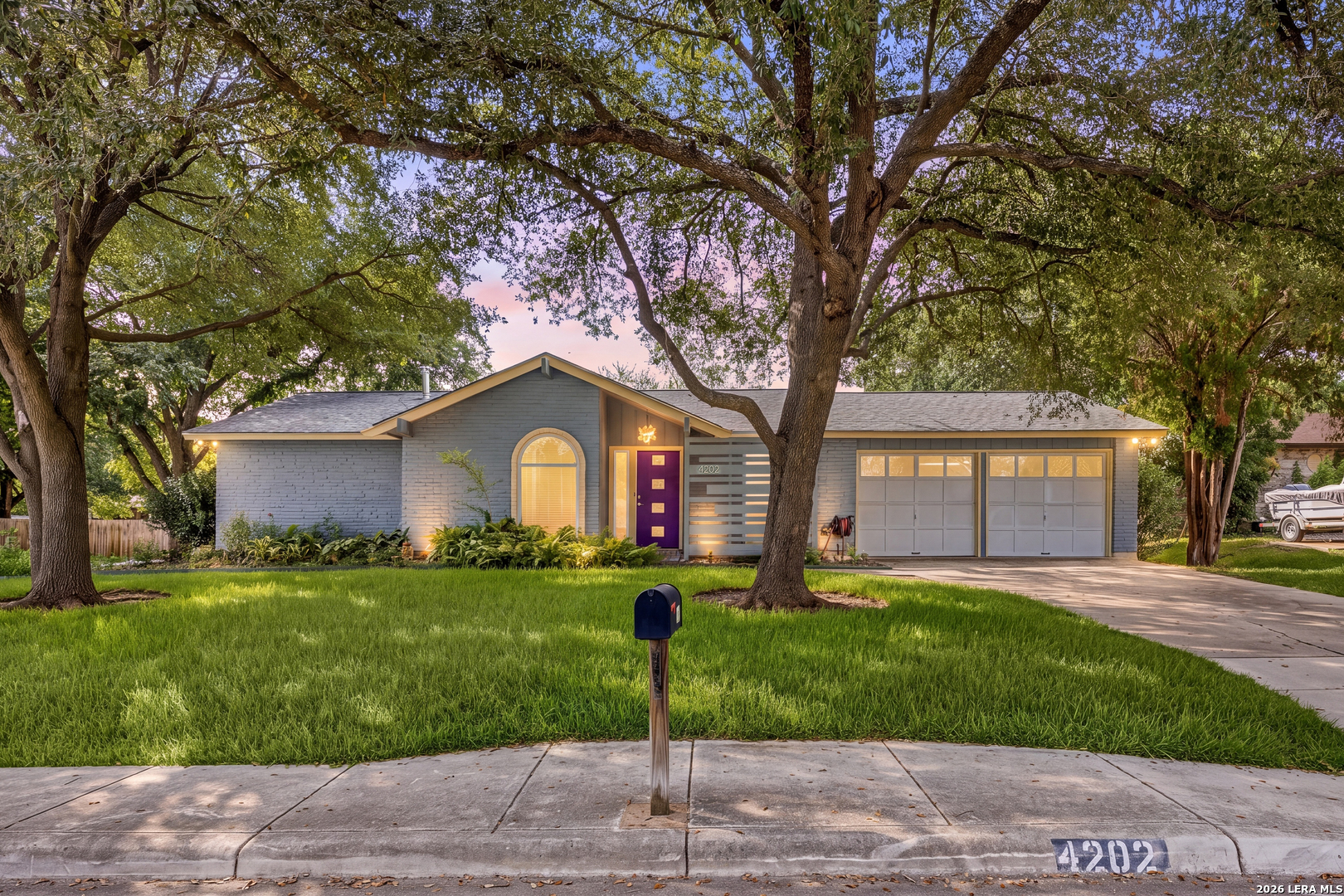 4202 FLINT HL, San Antonio, TX 78230 — photo 1