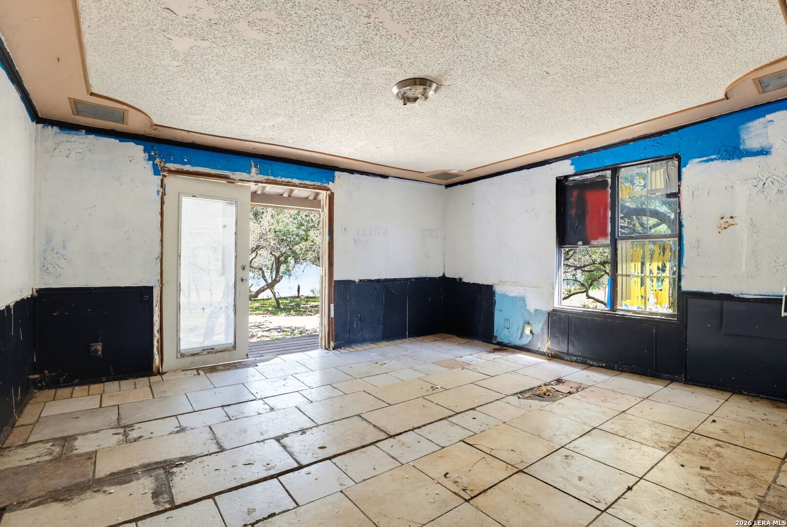339 Shady Oaks Dr, , 78114 — photo 1
