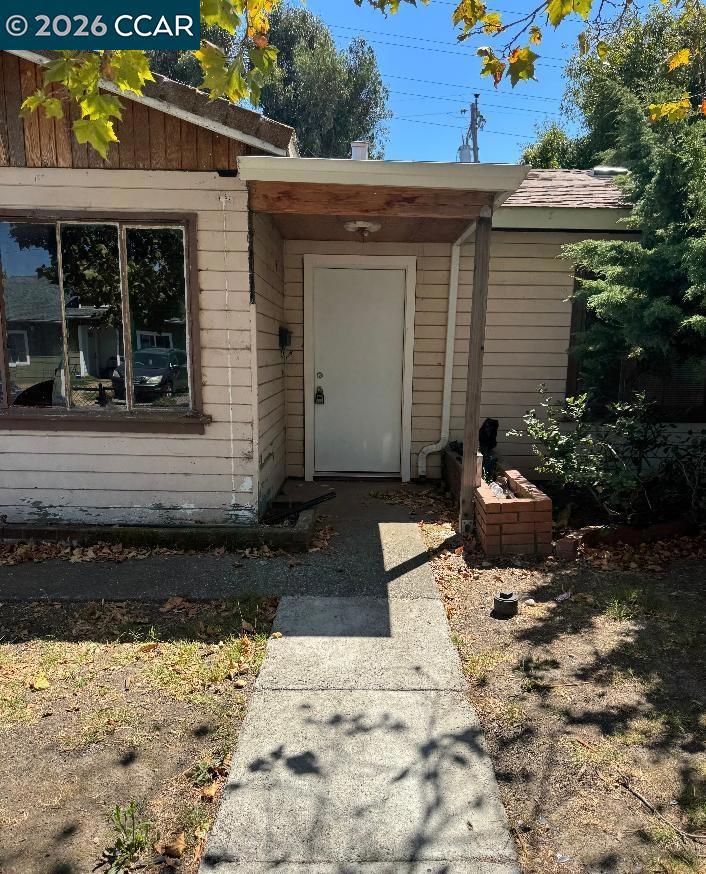 520 Harrison Drive, Richmond, CA 94806-1726 — photo 1
