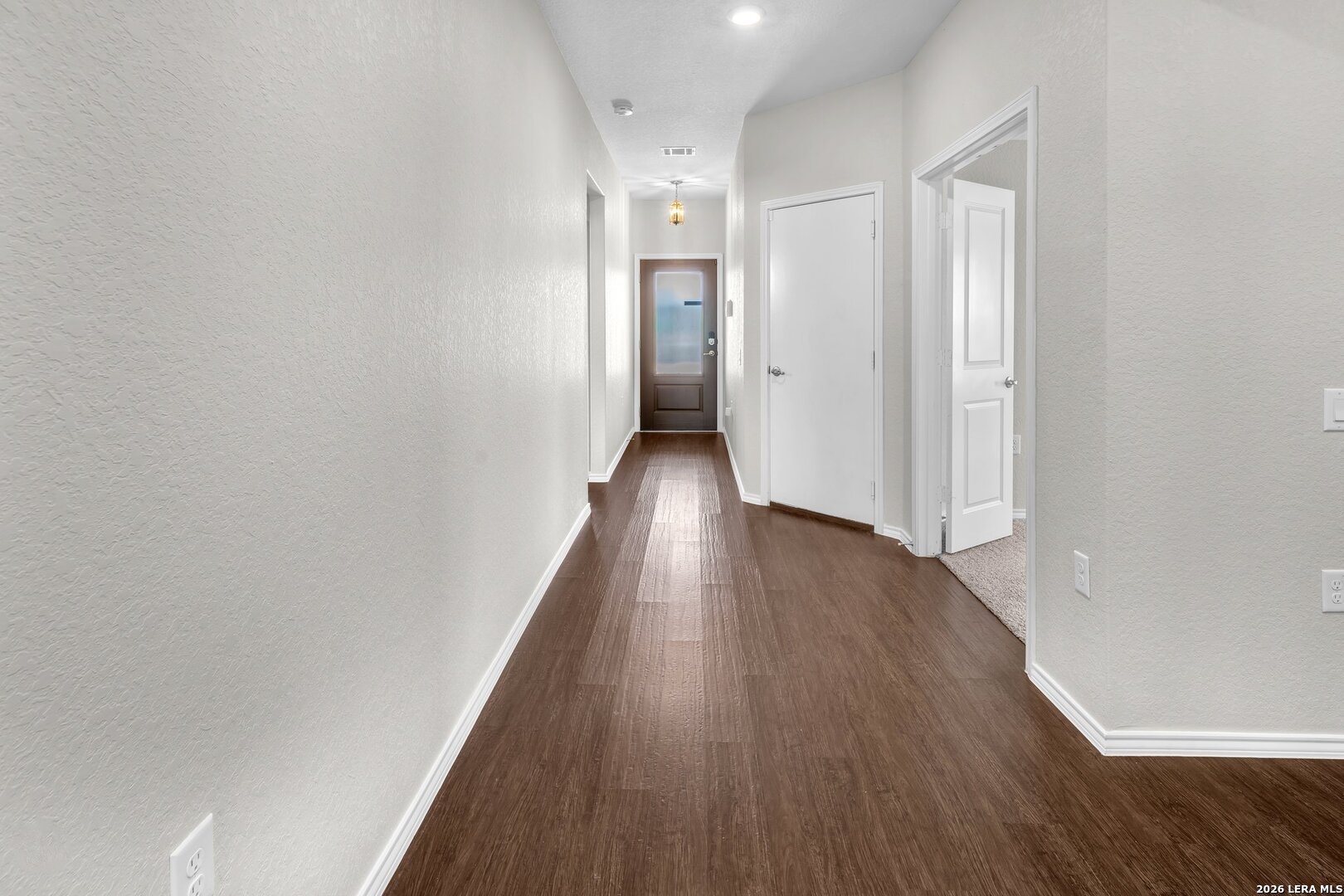 910 HAGEN WAY, ,  78221 — photo 1