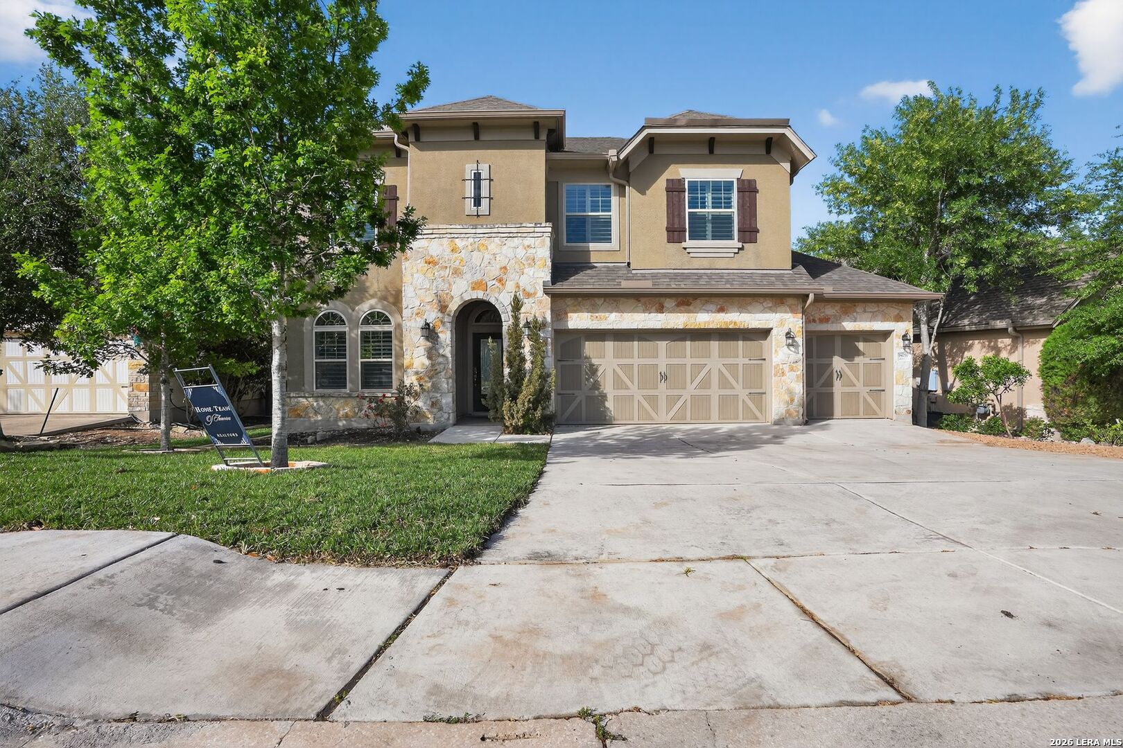 18039 Branson, San Antonio, TX 78255 — photo 1