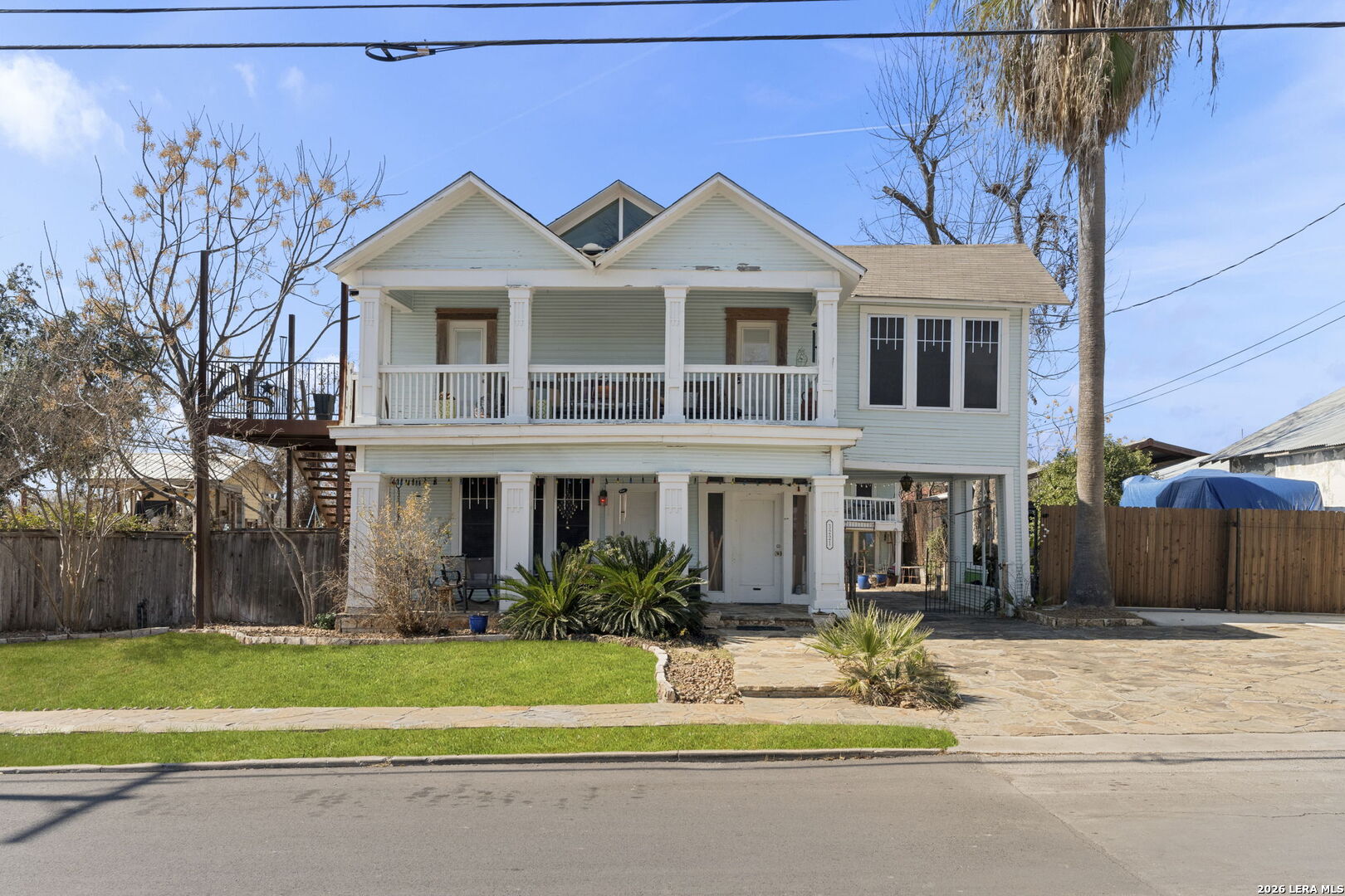 3221 N Flores, San Antonio, TX 78212 — photo 1