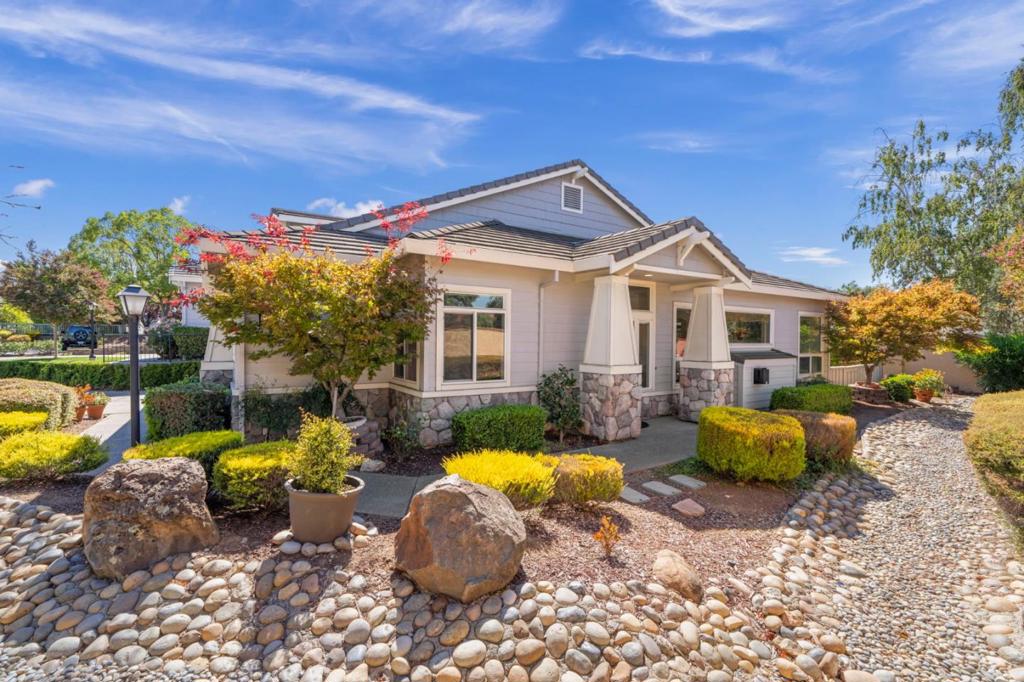 2019 Carignan Way, San Jose, CA 95135 — photo 1