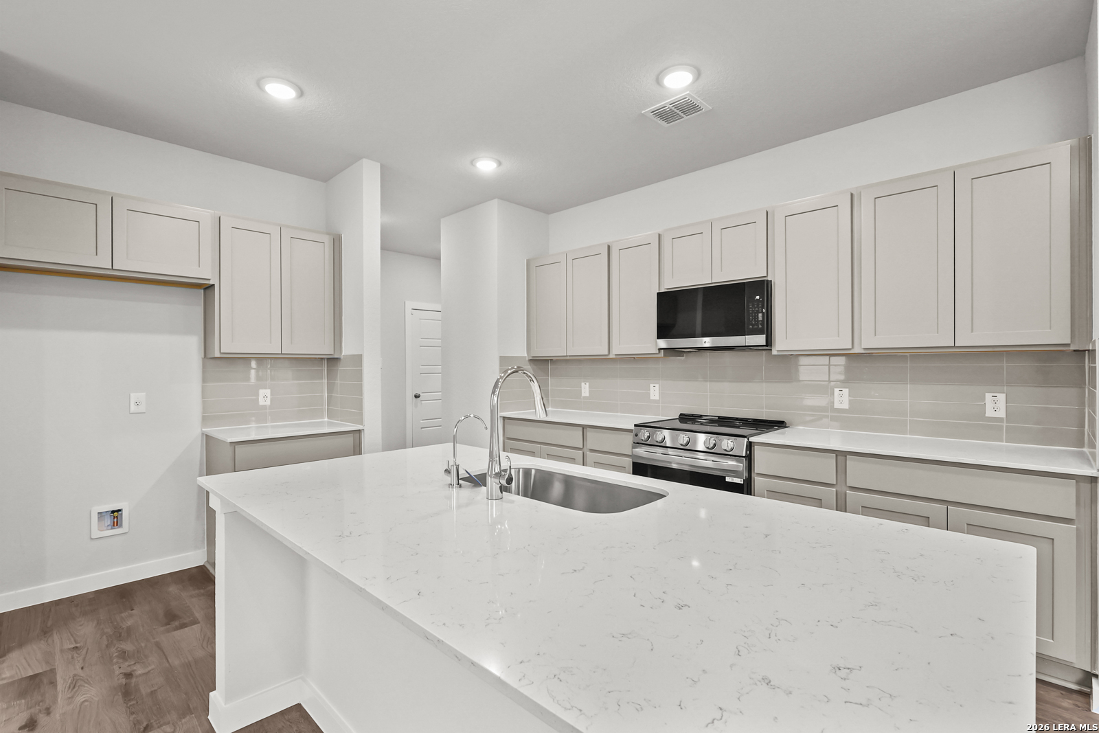 4431 DANFORTH ST, , 78130 — photo 1