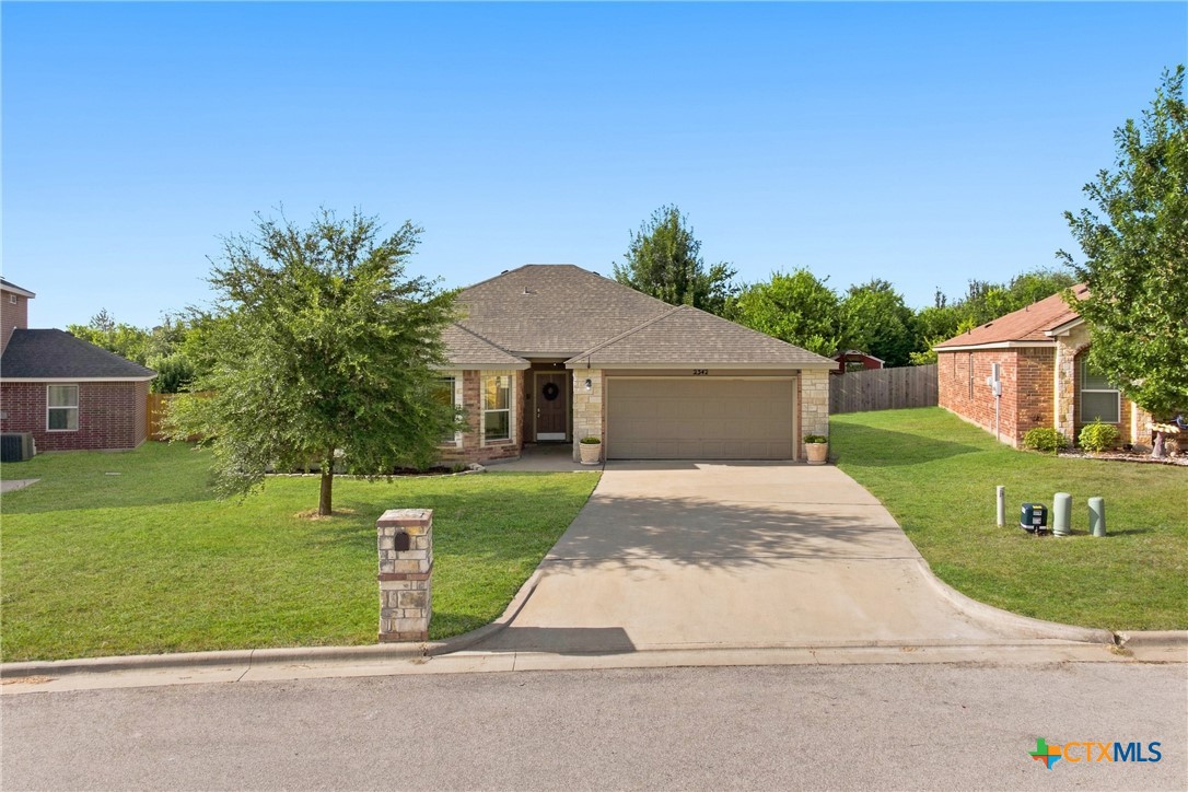 2342 Washington, Belton, TX 76513 — photo 1