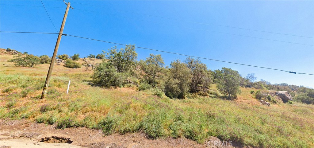 4949 holt Avenue N, Squaw Valley, CA 93705 — photo 1