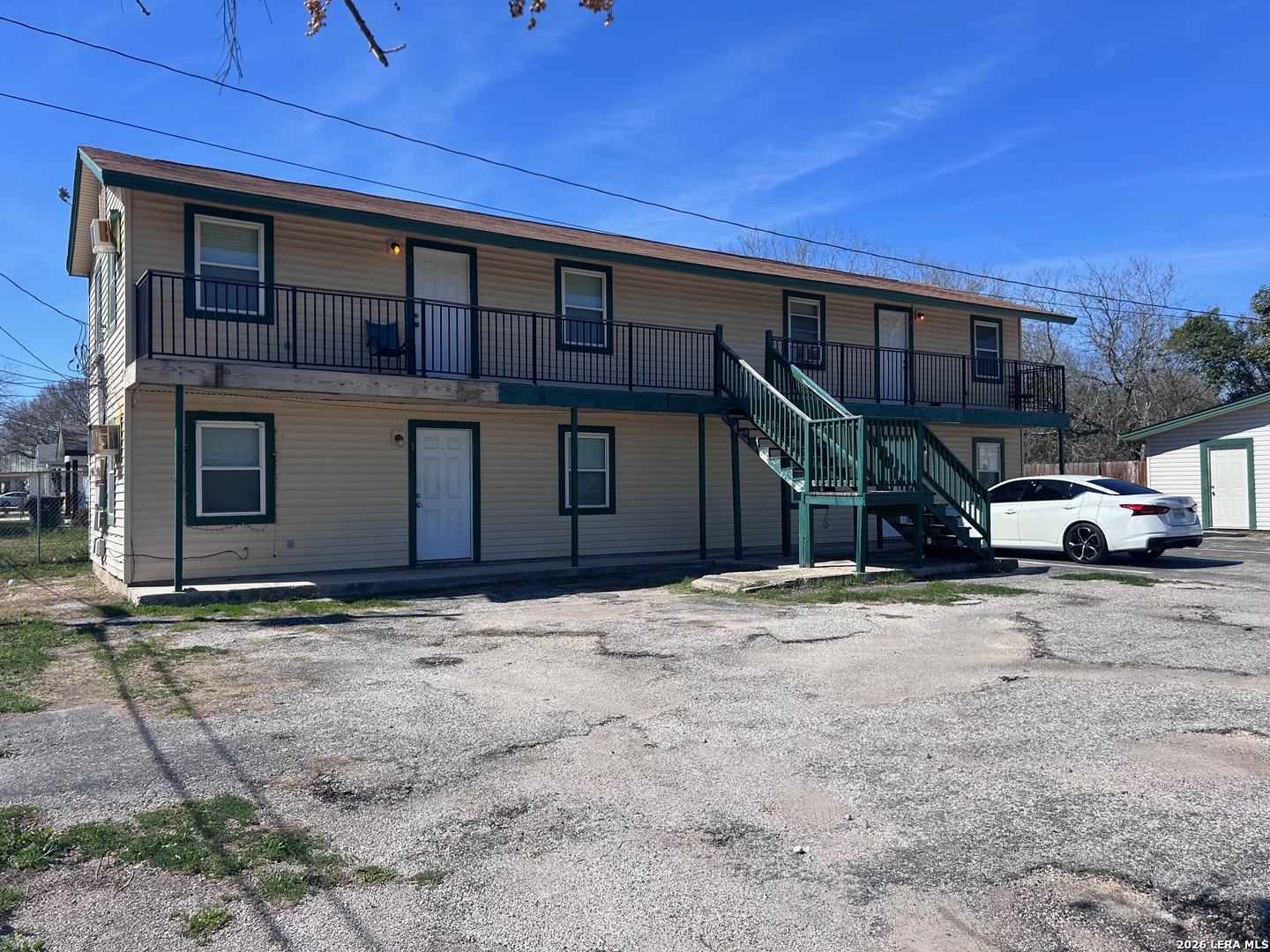 728 Guadalupe, ,  78155 — photo 1