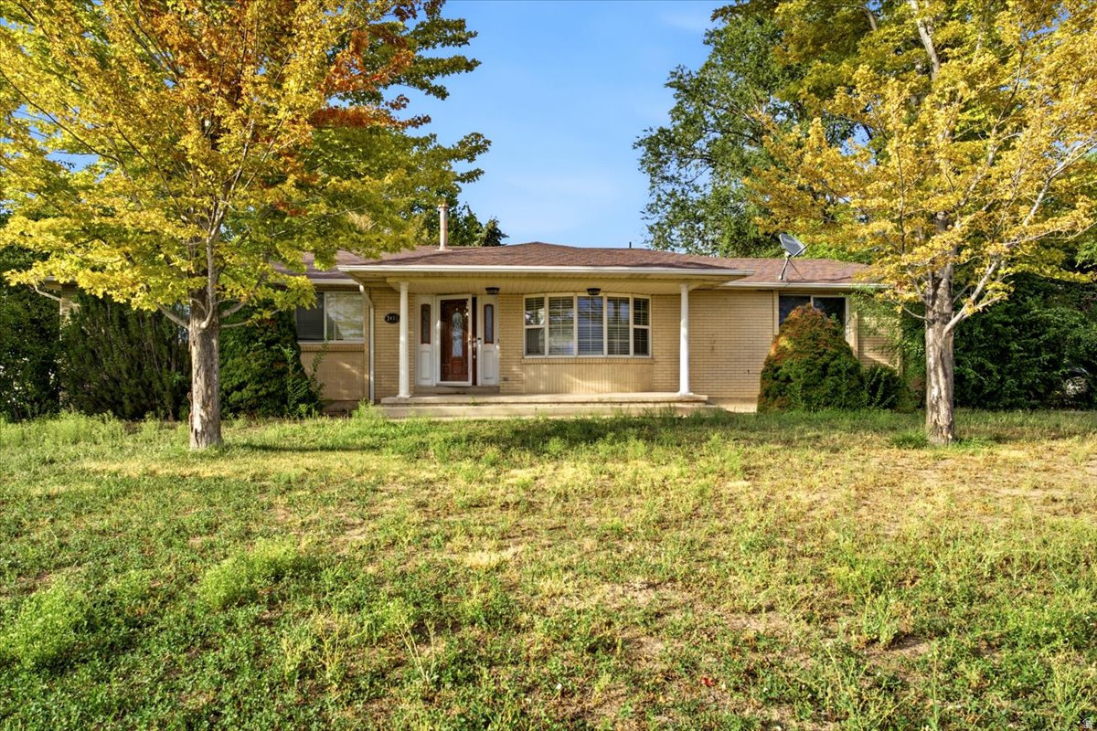2455 S BLUFF RD, Syracuse, UT 84075 — photo 1