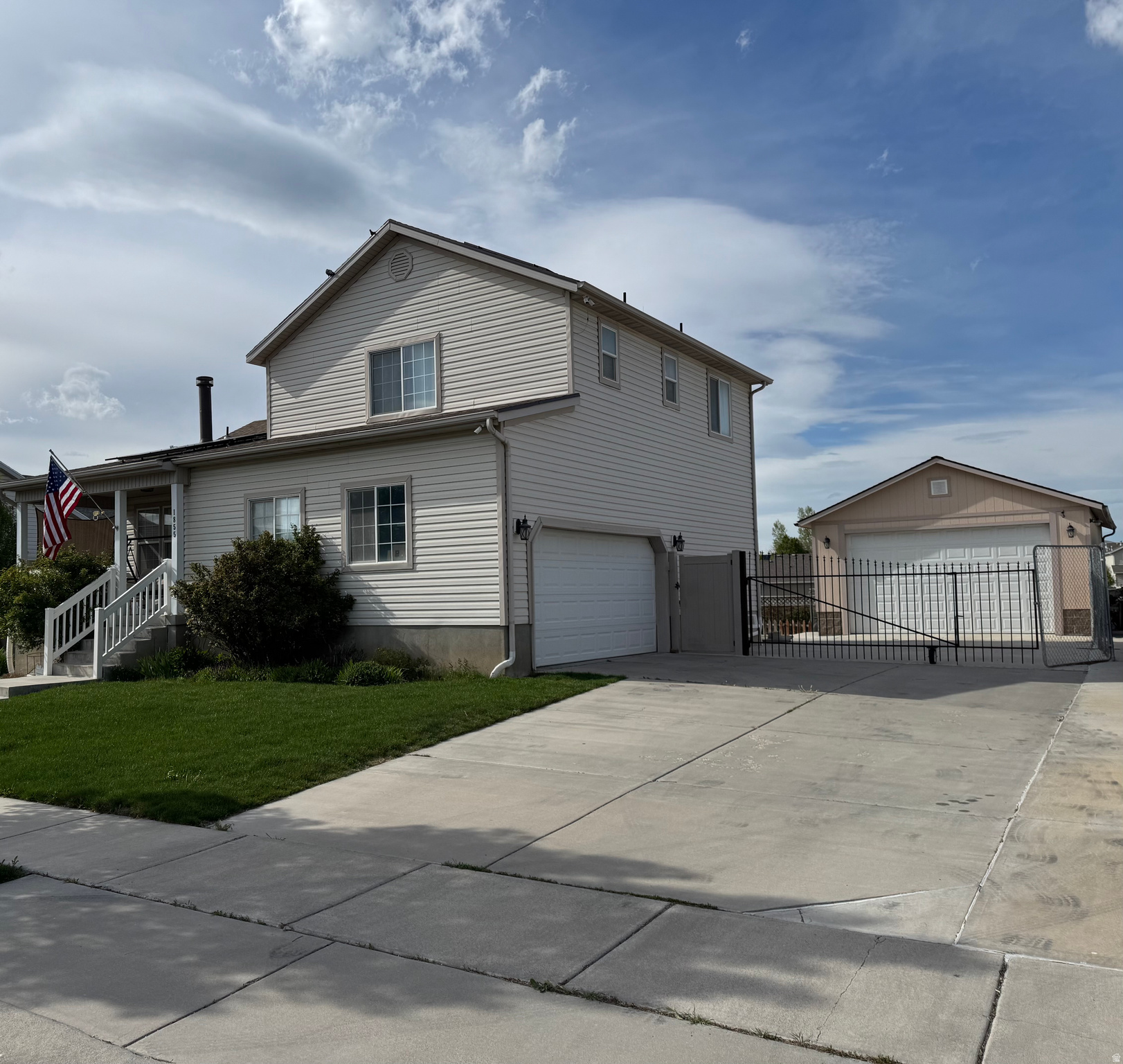 1855 E BOULDER ST, Eagle Mountain, UT 84005 — photo 1