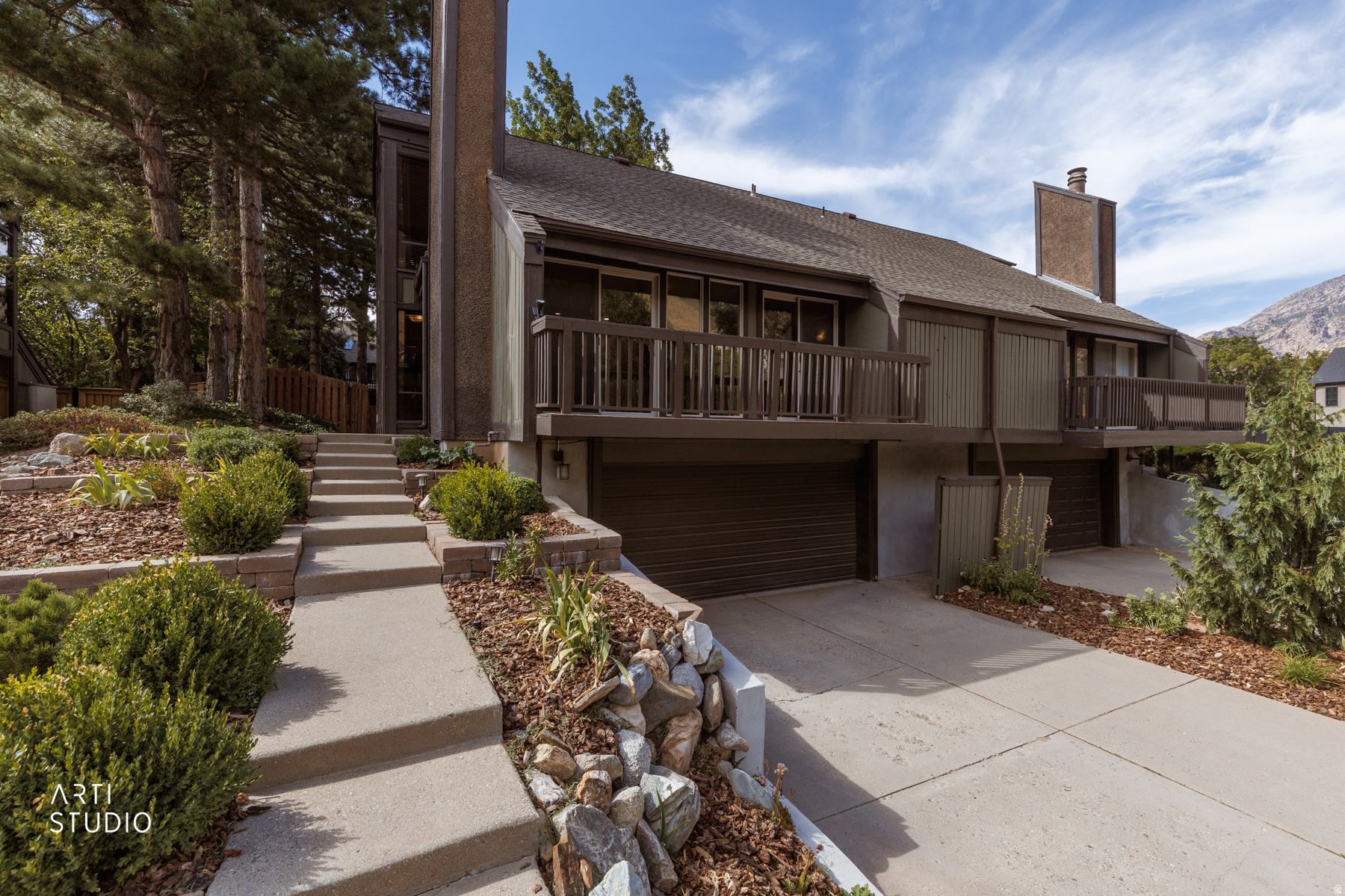 7660 S AVONDALE DR, Cottonwood Heights, UT 84121 — photo 1