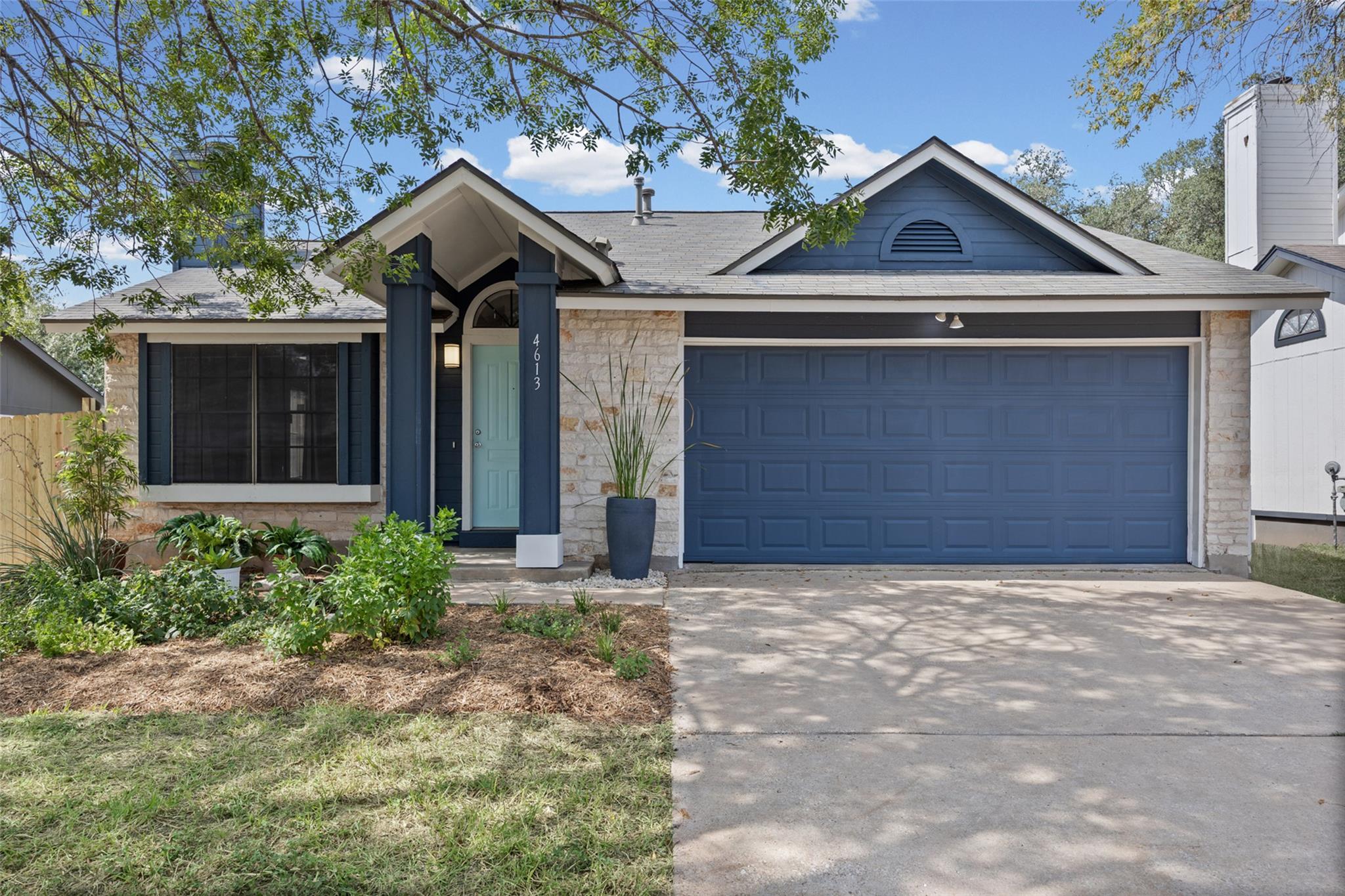 4613 MOLERA, Austin, TX 78749 — photo 1