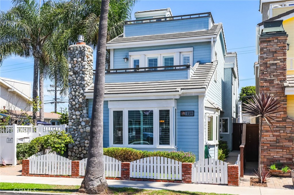 126 8th, Seal Beach, CA 90740 — photo 1
