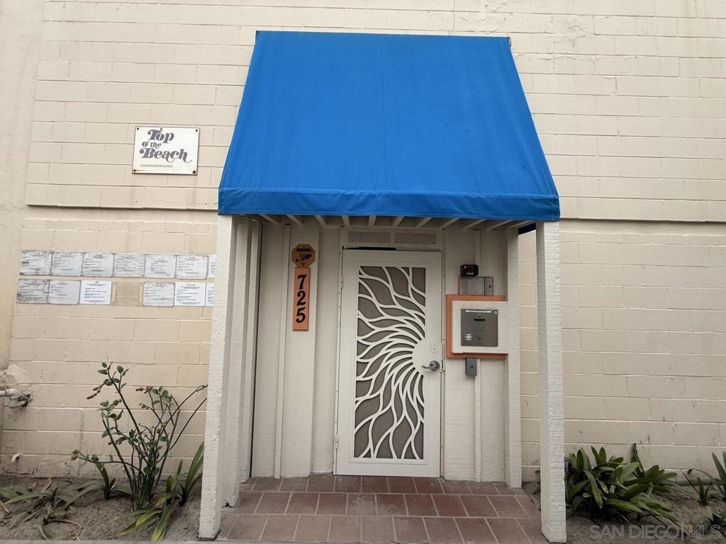 725 Redondo Ct 22, San Diego, CA 92109 — photo 1