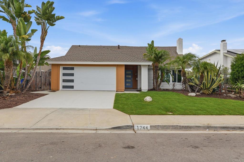 1744 Village Run N, Encinitas, CA 92024 — photo 1