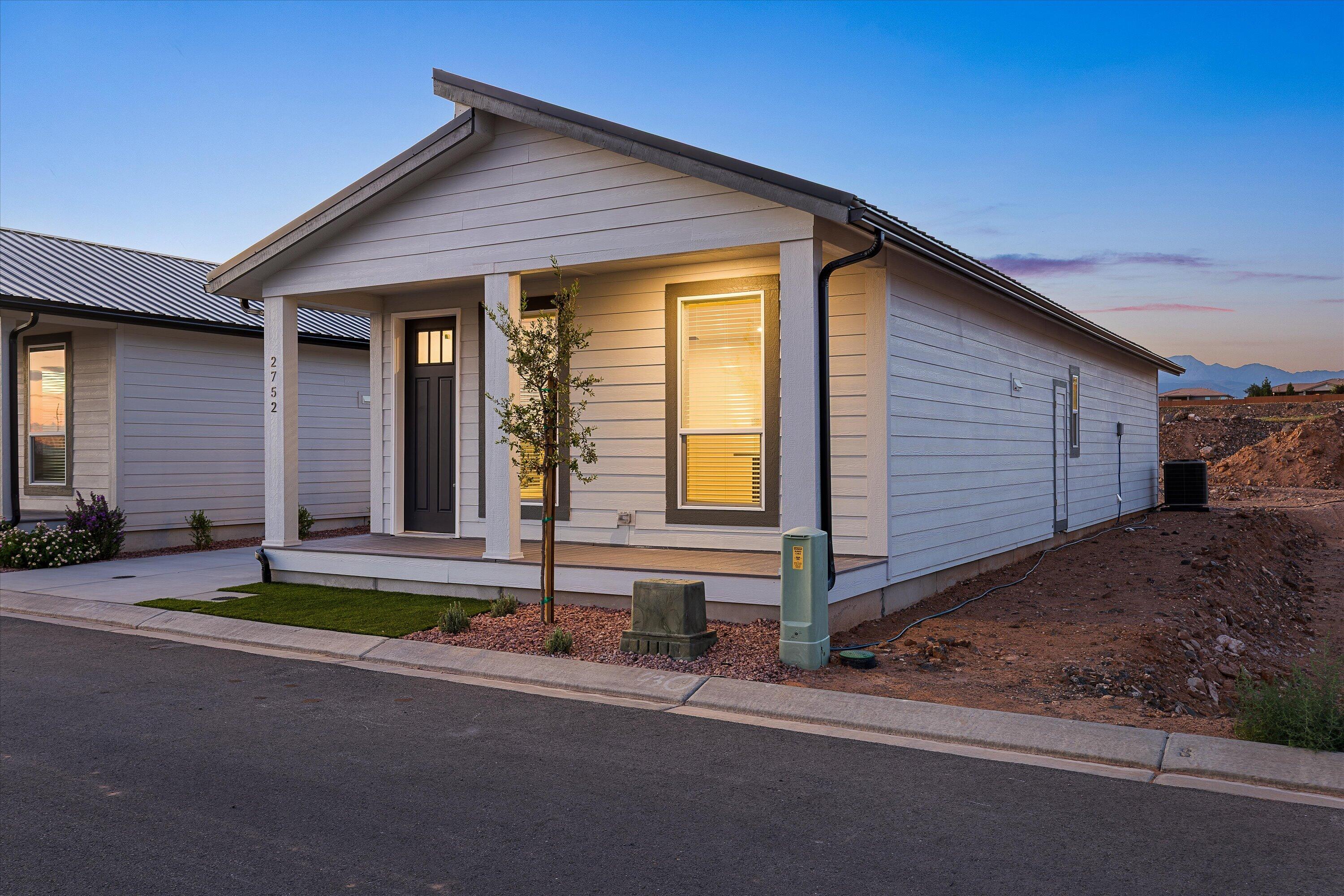 2752 Crest View LN 43, Hurricane, UT 84737 — photo 1