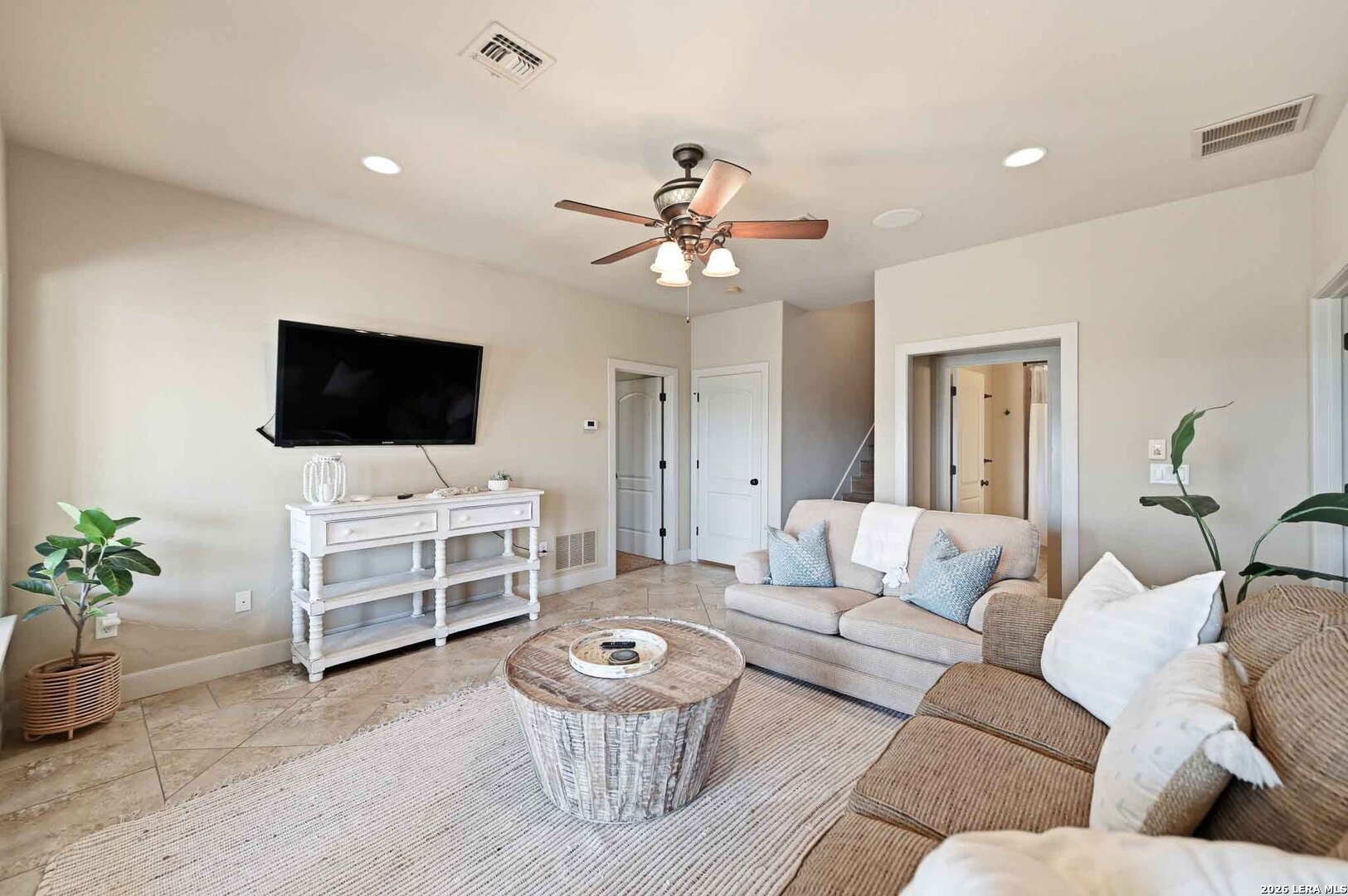 1745 LAKESIDE DR, ,  78133 — photo 1