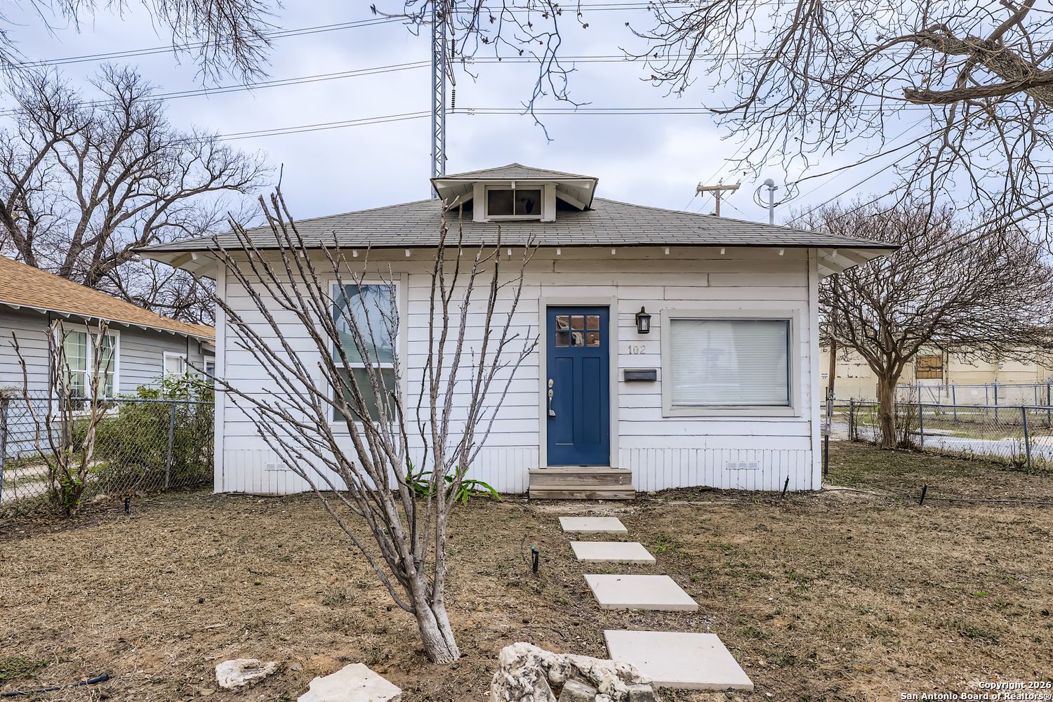 102 Aganier Ave, San Antonio, TX 78212 — photo 1