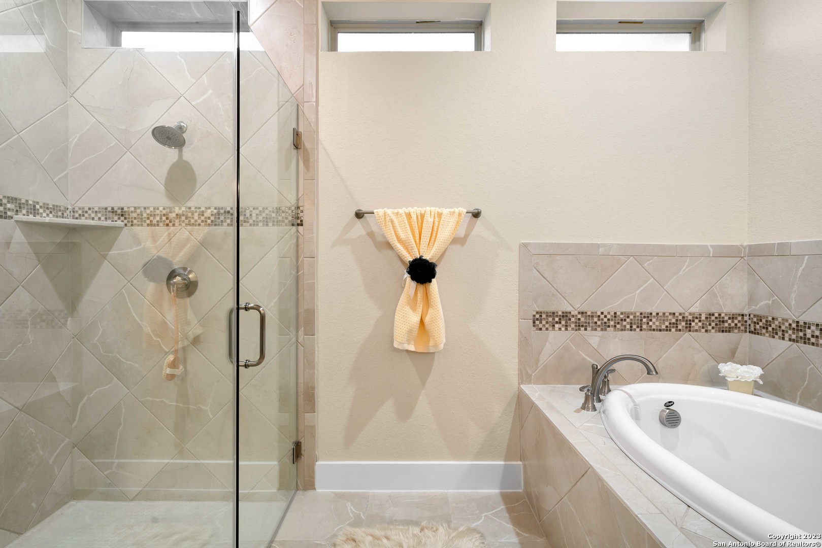 797 LILLY BLF, , 78009 — photo 1