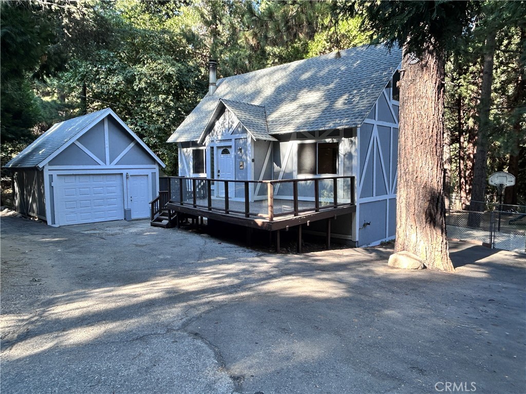 378 Grass Valley, Lake Arrowhead, CA 92352 — photo 1