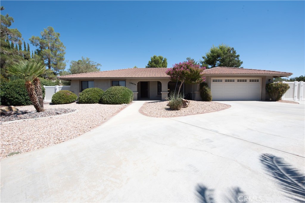 19934 Itasca, Apple Valley, CA 92308 — photo 1